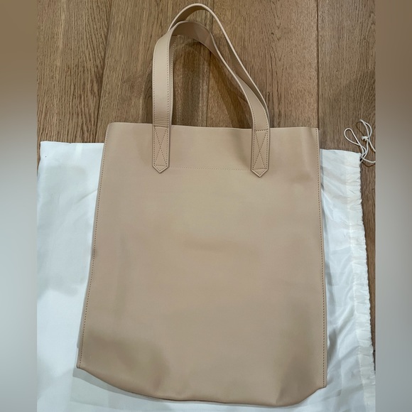 Truffle Everyday Tote - Picture 2 of 7